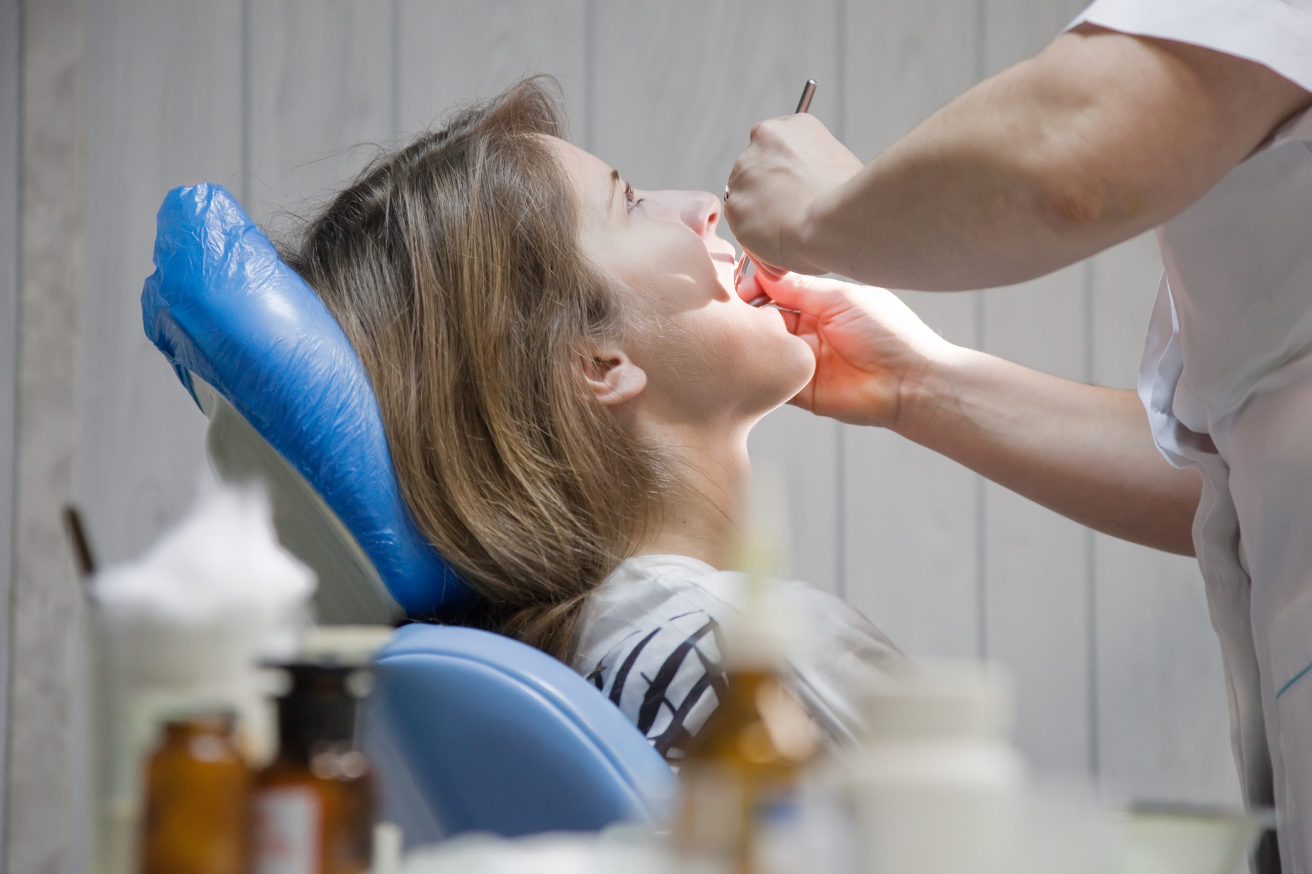 Wisdom Tooth Extraction: Preparation, Procedure & Recovery Tips